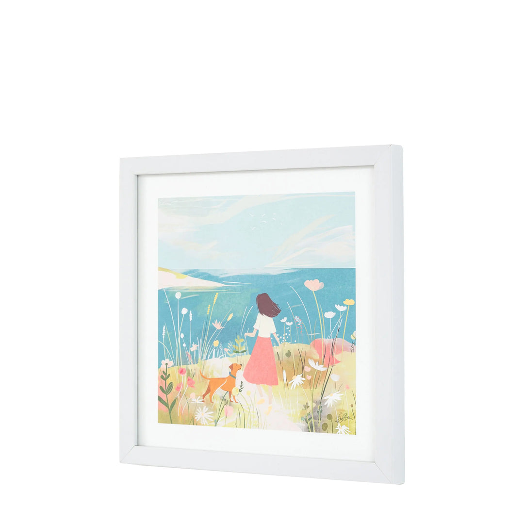 Seaside Stroll By Laura Bolton - TheArtistsQuarter