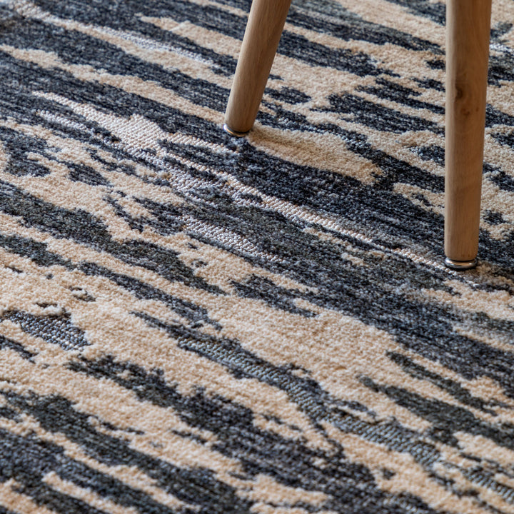 Trisul Rug Grey - TheArtistsQuarter