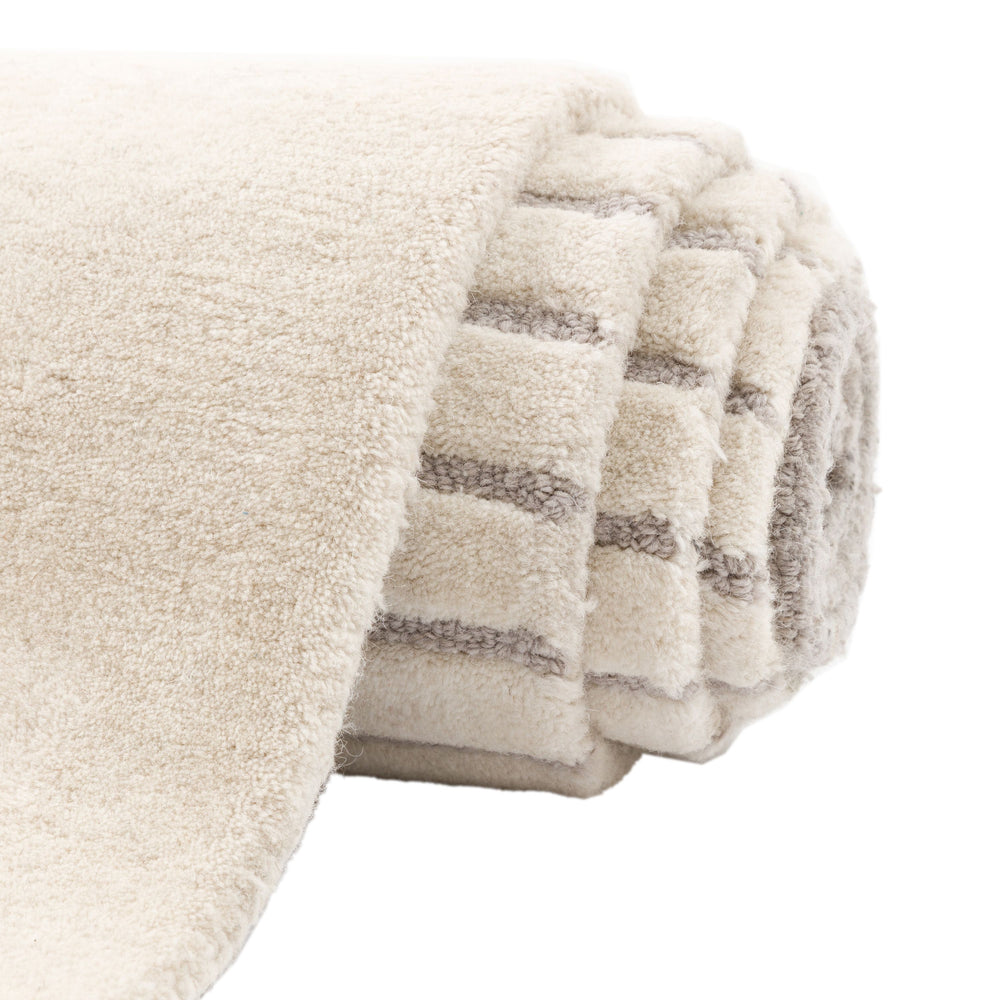 Shear Lambswool Rug - TheArtistsQuarter