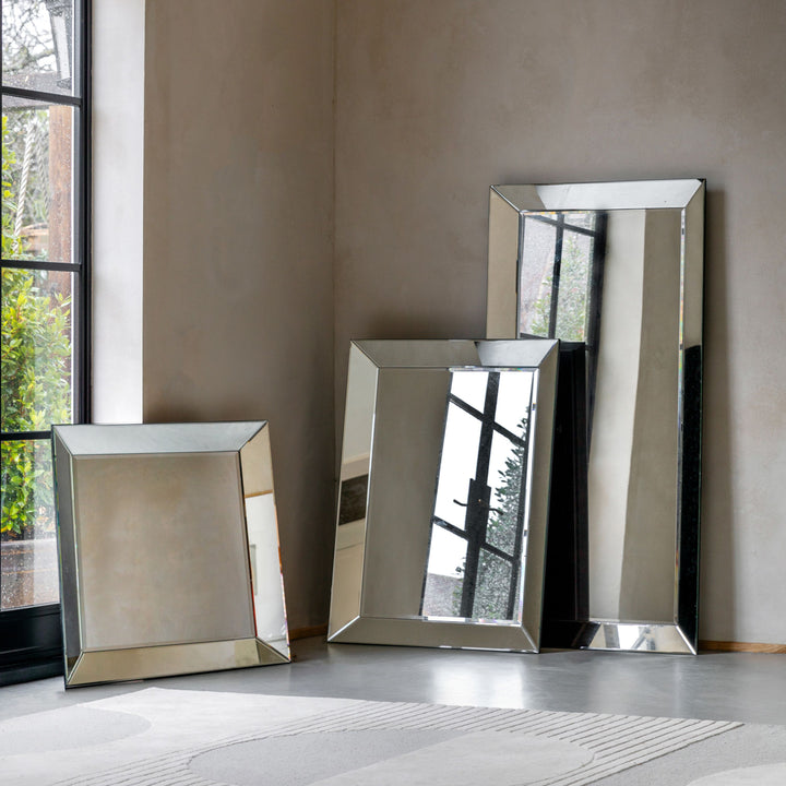 Greenhithe Leaner Mirror - TheArtistsQuarter
