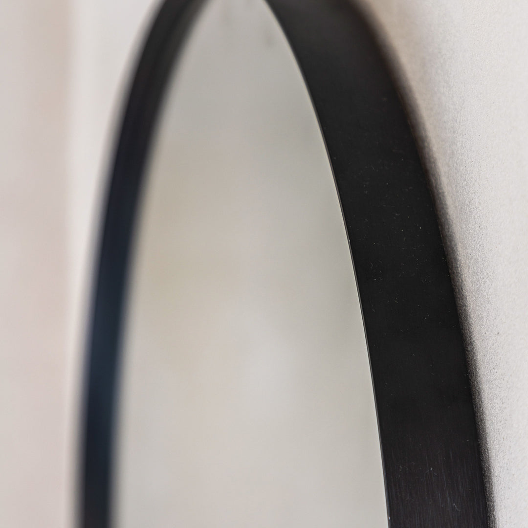Holworth Large Round Mirror - TheArtistsQuarter