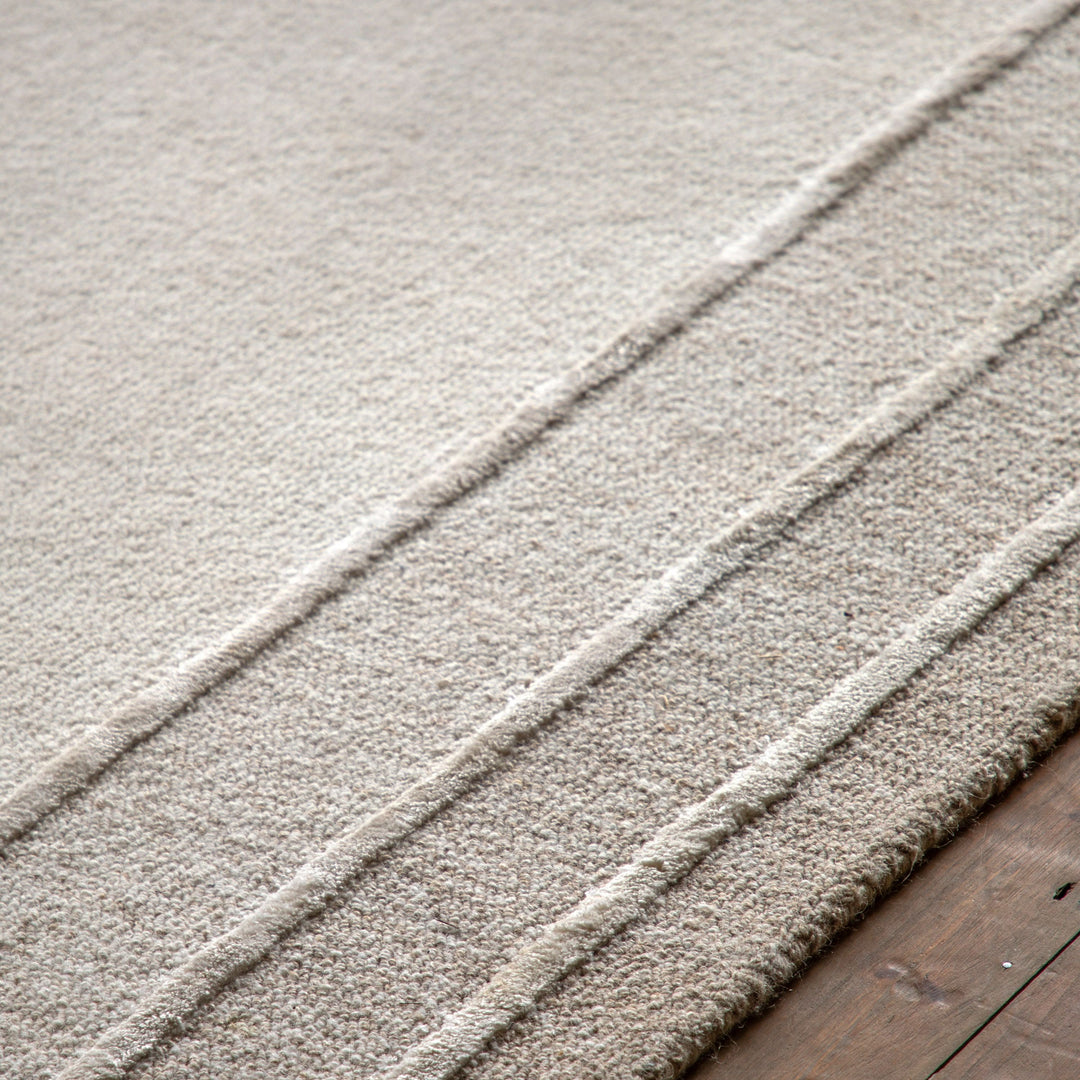 Ithaca Tonal Border Rug - TheArtistsQuarter