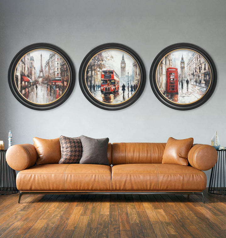 Paris Eiffel Tower - Oxford Round Frame - TheArtistsQuarter