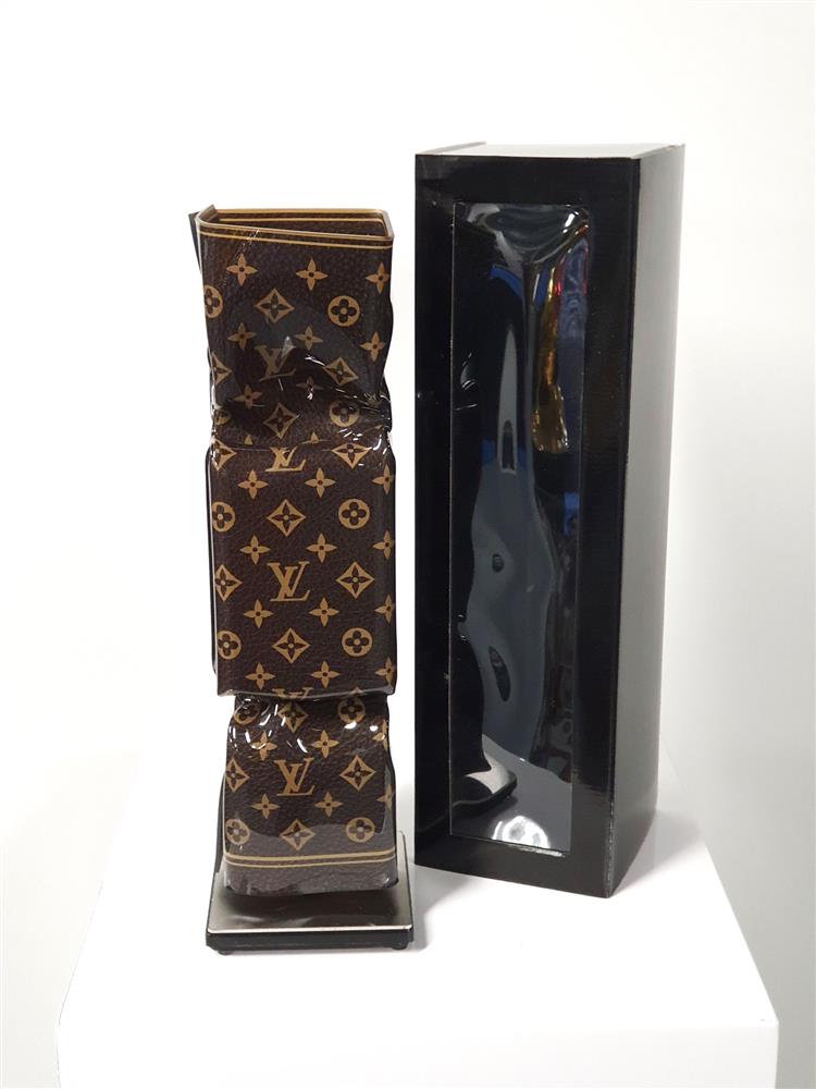 Classic LV by Michael Daniels (Limited Edition) - TheArtistsQuarter