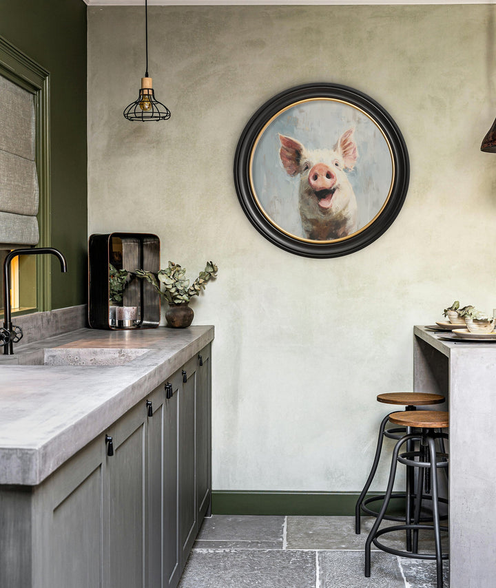 The Giggly Pig - Oxford Round Frame - TheArtistsQuarter