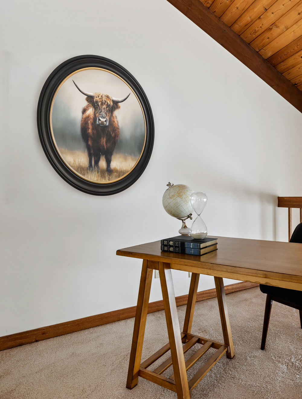 Highland Cow - Oxford Round Frame - TheArtistsQuarter