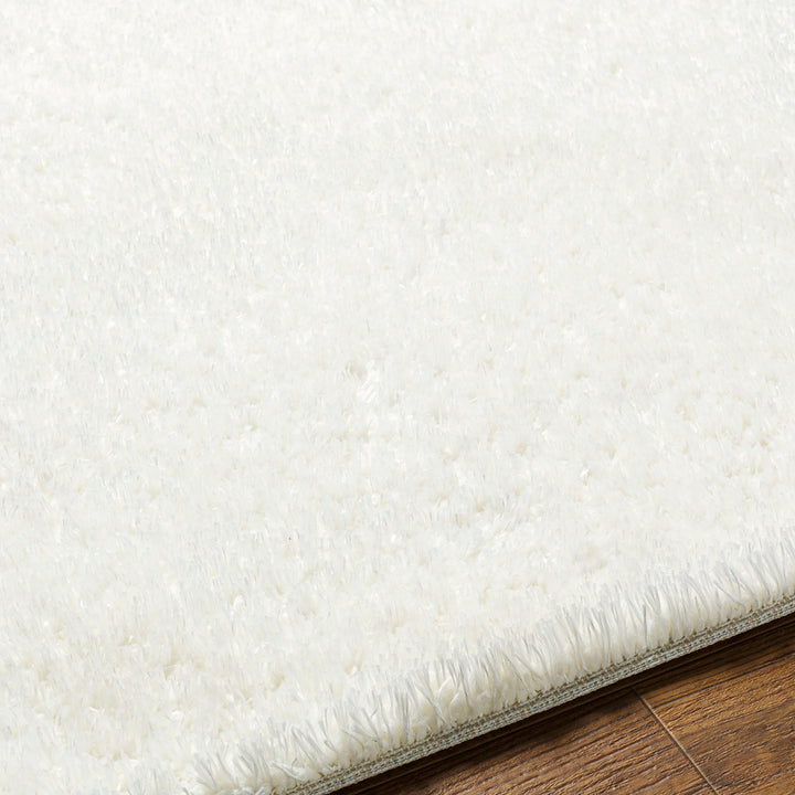Cloudy Shaggy Rug White - TheArtistsQuarter