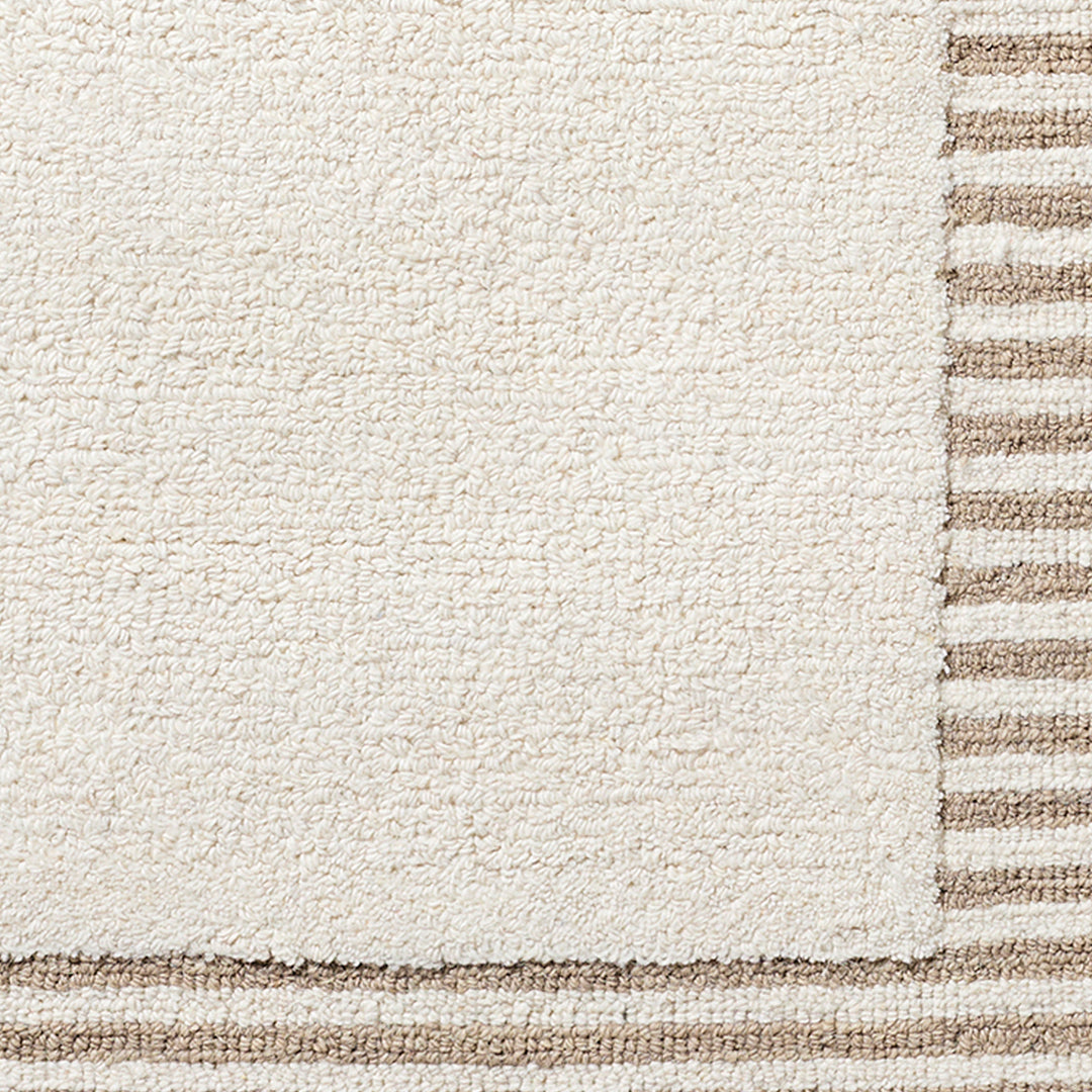 Scalloped Wool Rug Ivory - TheArtistsQuarter