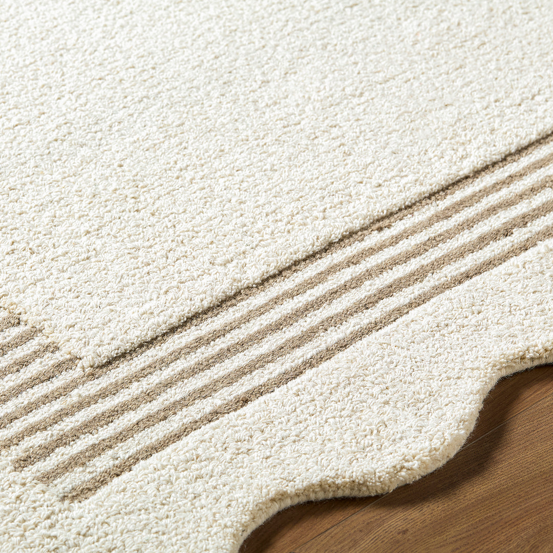 Scalloped Wool Rug Ivory - TheArtistsQuarter