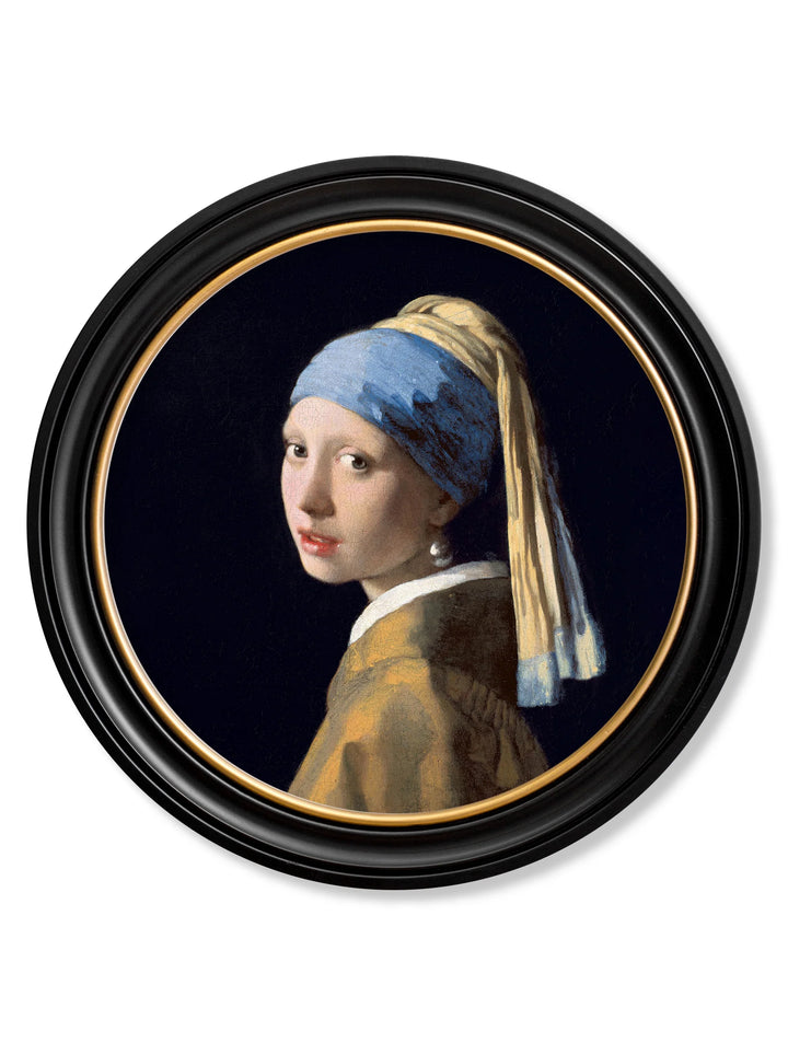 c.1665 Girl with a Pearl Earring - Round Frame J Vermeer - TheArtistsQuarter